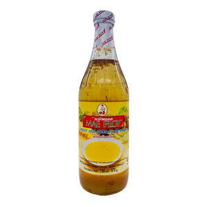 Sweet and Sour Plum sauce (750ml) by Mae Ploy